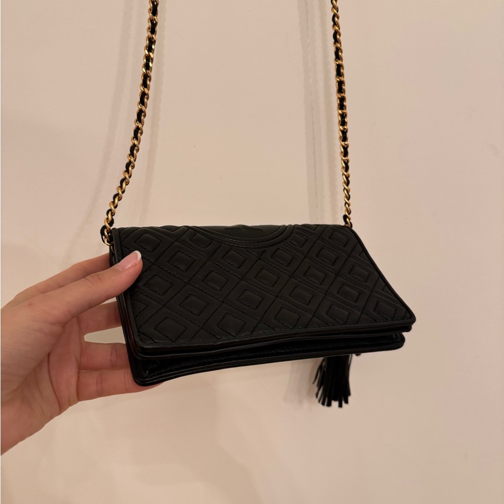 Tory Burch Fleming Wallet Black Quilted Chain Crossbody Bag - Picture 5 of 16